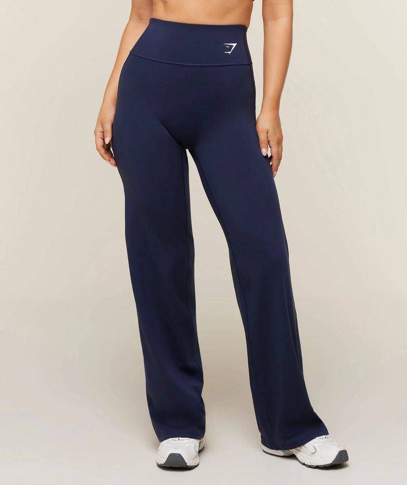 Training Straight Leg Short Leggings (chicas bajitas) Blue / Heavy Blue Gymshark